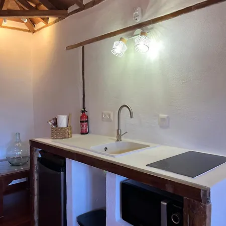 La Paredita Casa Taoro