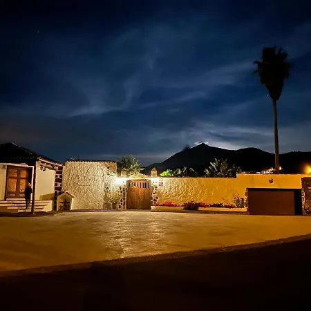 La Paredita Casa Taoro 펜션 El Tanque