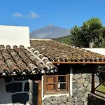La Paredita Casa Taoro