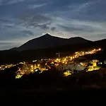 La Paredita Casa Taoro * El Tanque