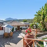 La Paredita Casa Taoro *